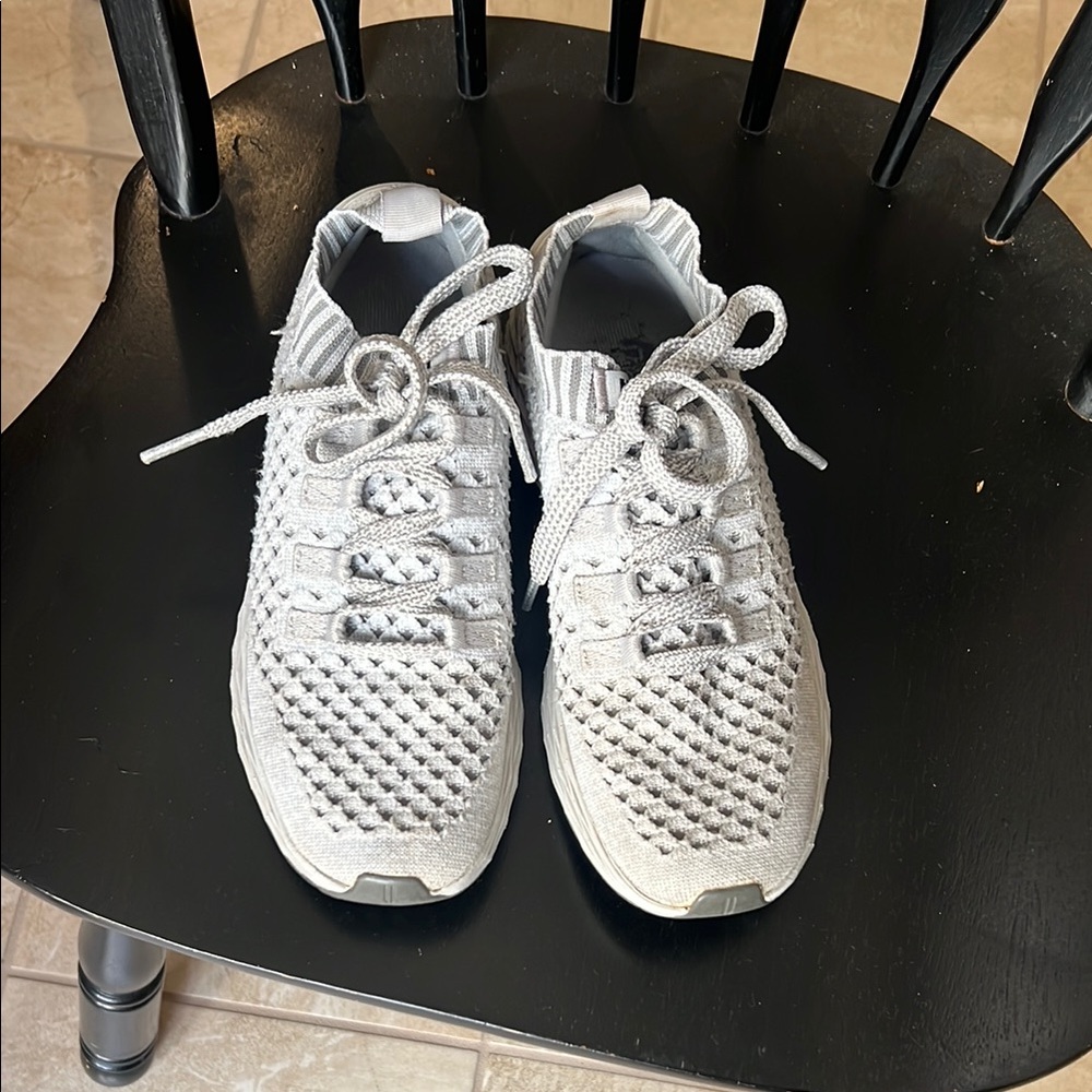 Womens Nobull knit runner